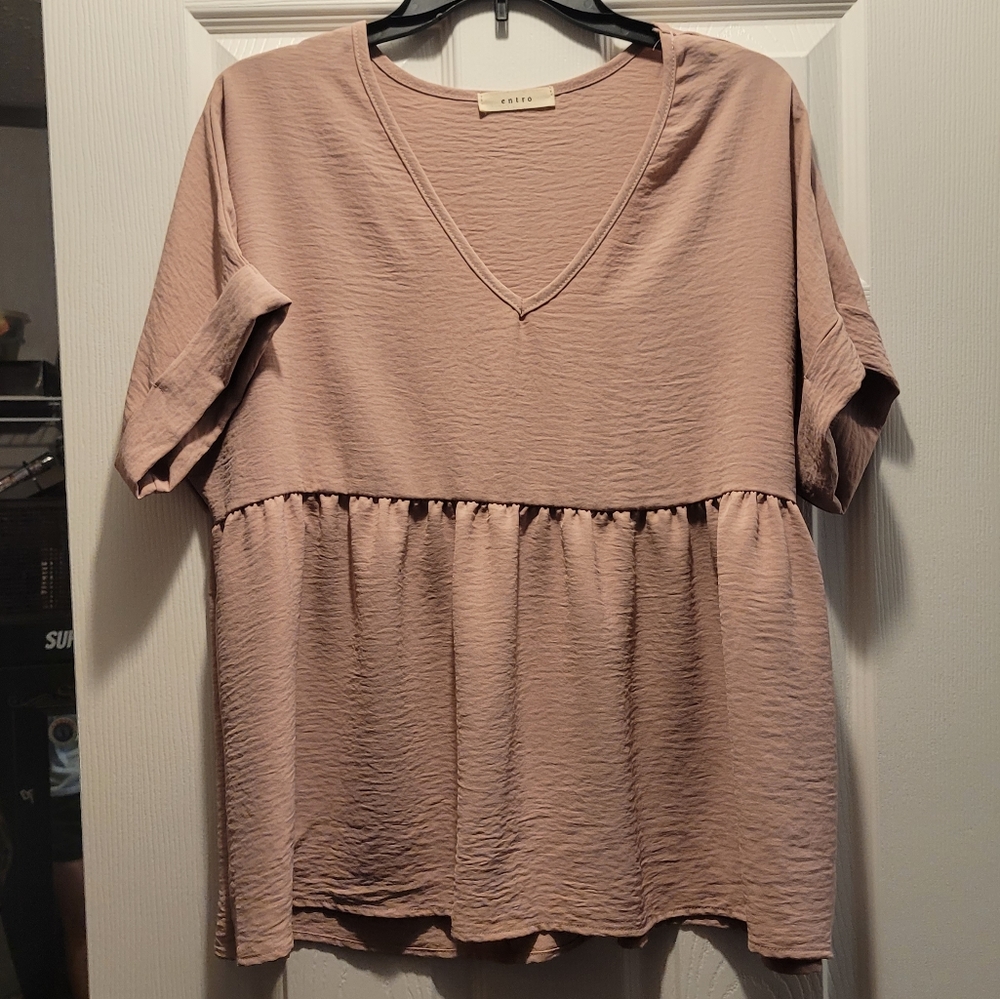 Women's Size Small Blush Shirt